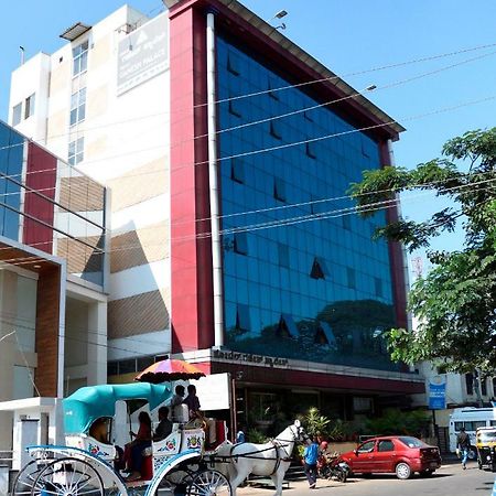 Hotel Ganesh Palace Mysore Exterior photo